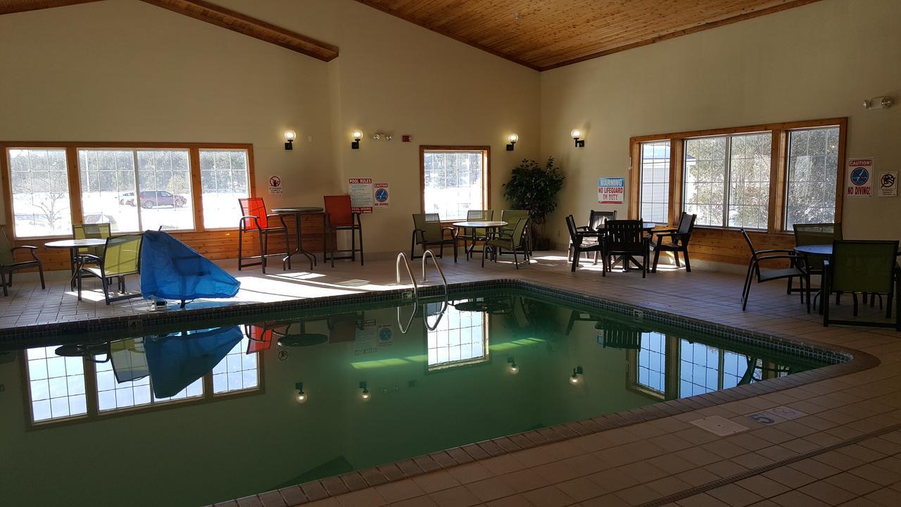 Country Inn Walker Eksteriør bilde