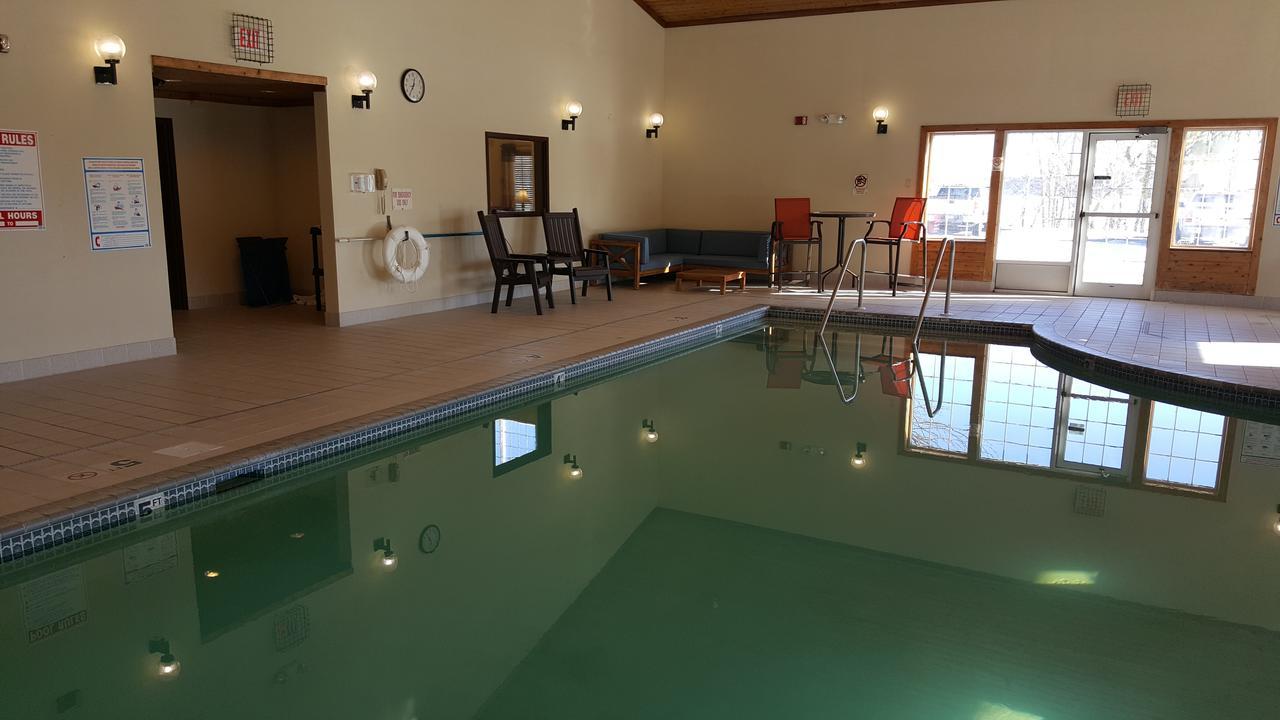 Country Inn Walker Eksteriør bilde